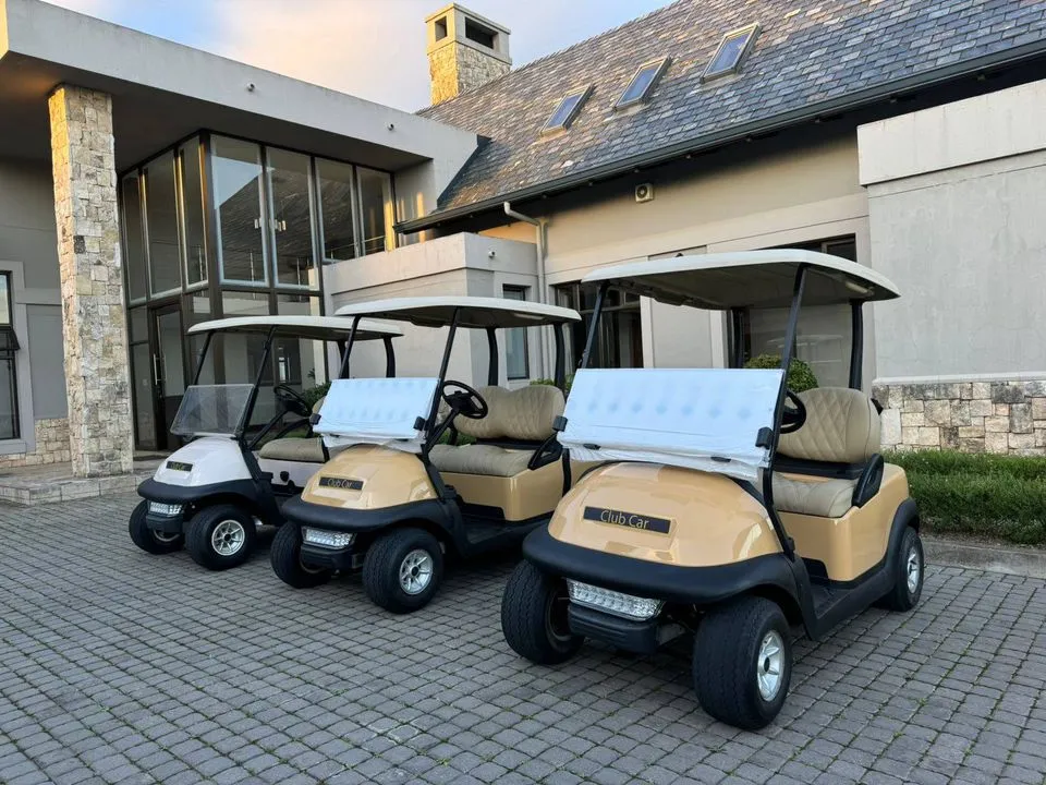 4-27 2008 Club Car Precedent 2 Seater Golf Cart - Image 1