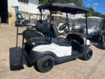 Club car tempo 2024 la white 4 seater - Image 4